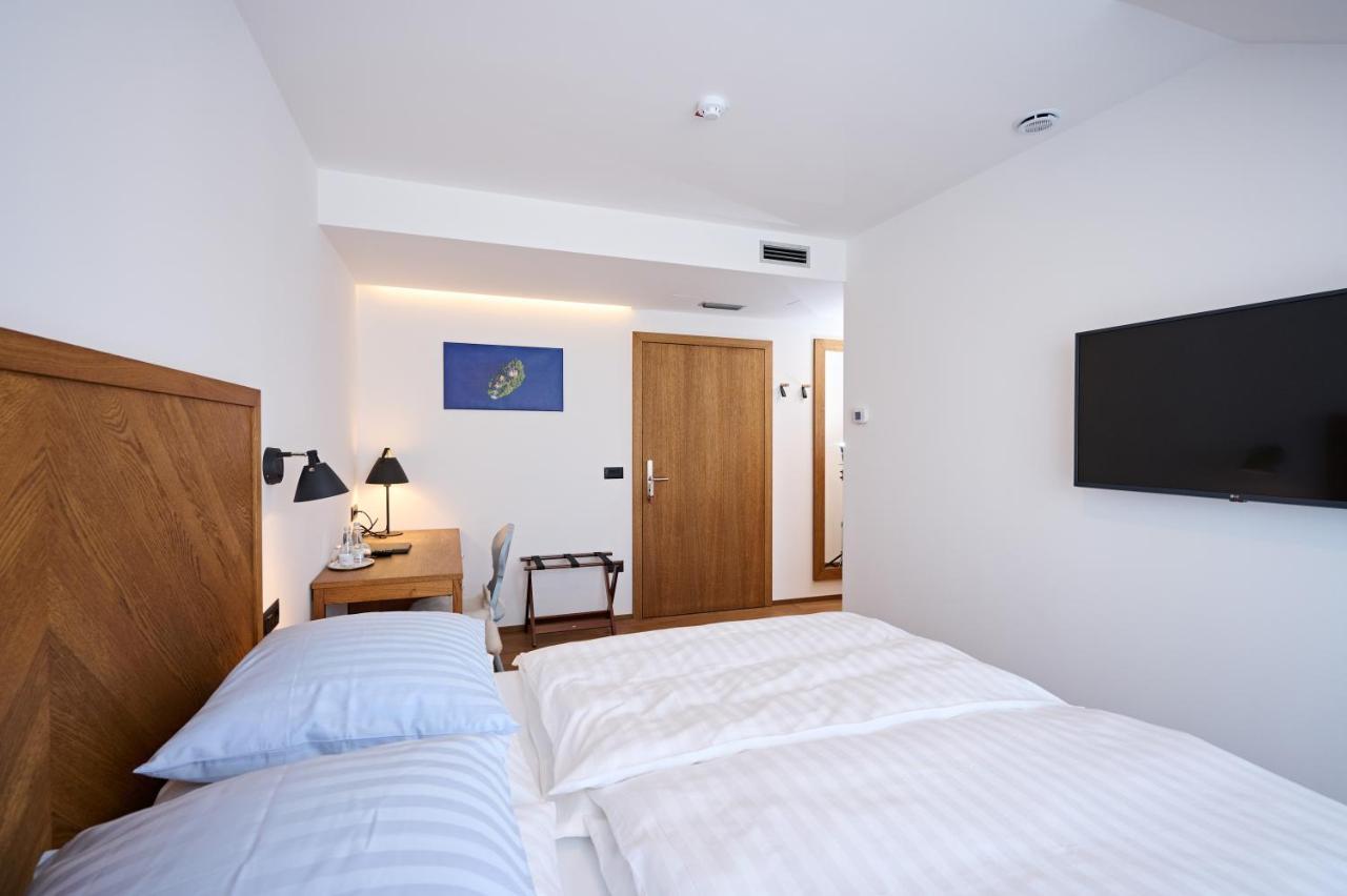 فندق Hisa Ancka, Sencur - 3 Min To The Airport المظهر الخارجي الصورة